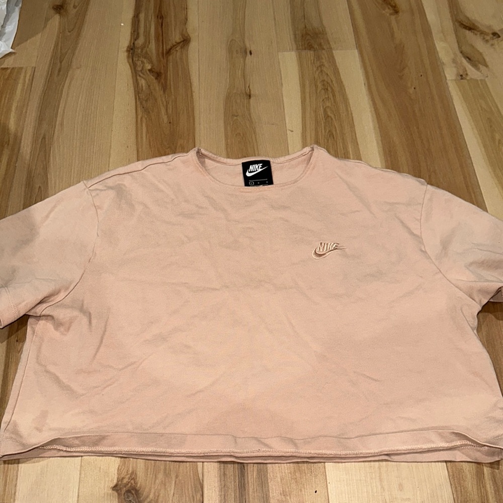 Tan pinkish Nike top